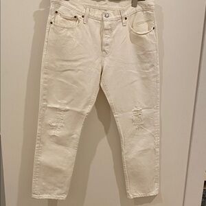 Levi's Women's white distressed  Boyfriend Jeans